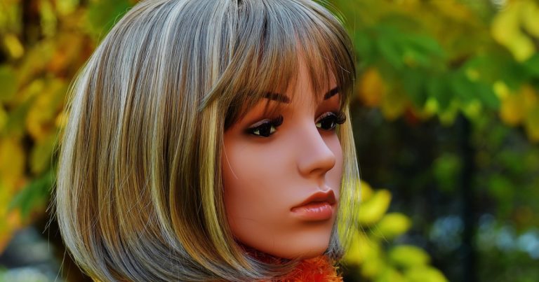 The 12 types of wigs for women (and characteristics)