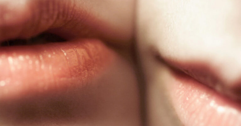 16 Ideal Sex Games to Rekindle Couple Passion