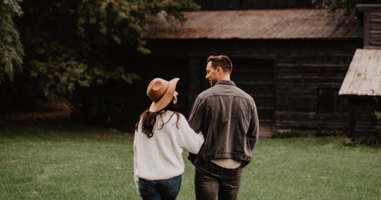 Building Healthy Bonds as a Couple