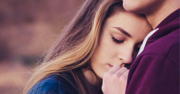 How to Help Your Partner Overcome Grief? A Guide to Facing Sadness