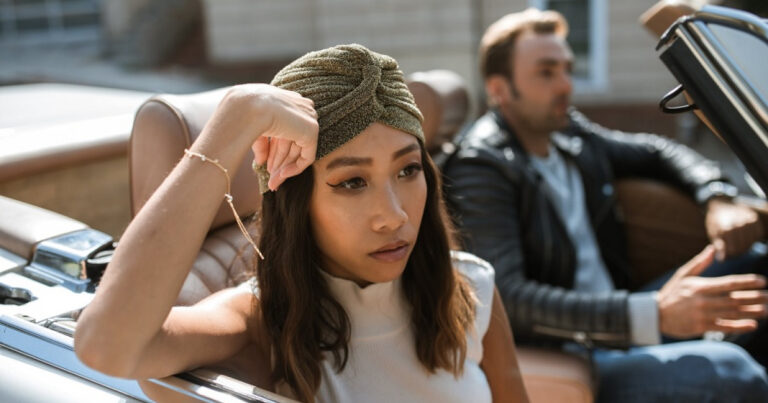 How to Navigate Relationship Breaks