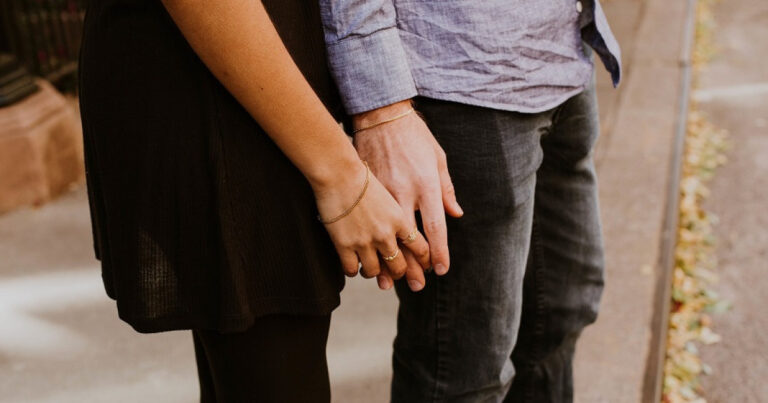 Online Psychology: Benefits for Relationship Problems