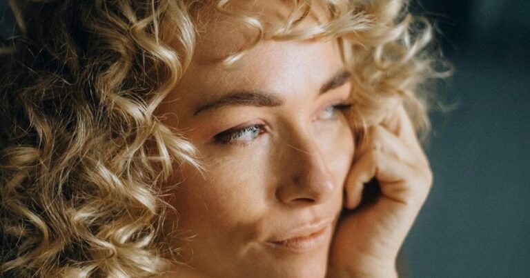Reconnect with your priorities amidst relationship doubts