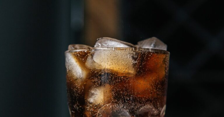 Sugary drinks might induce depression via the gut microbiome