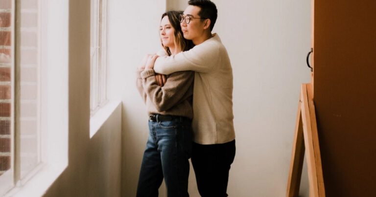 The 5 Keys to Being Happy as a Couple (and How to Enhance Them)