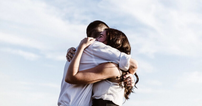 Mend Fences: 7 Tips to Reconcile After a Fight